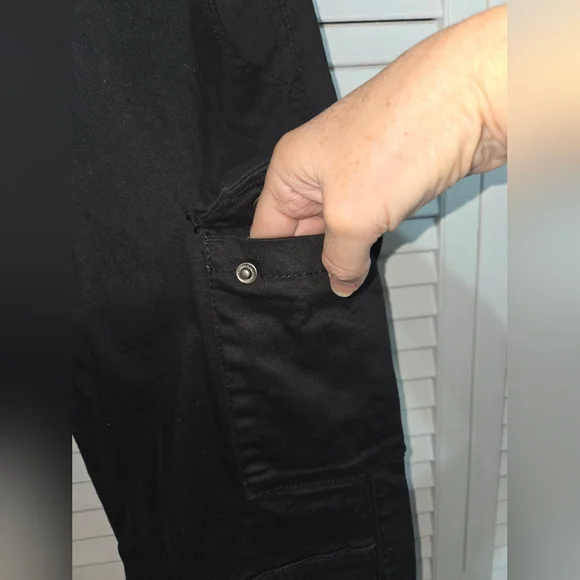 American Bazi Women's S Black High Waisted Cargo Pants - Picture 2 of 12